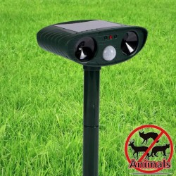 1 Piece Ultrasonic Waterproof Solar Powered Rechargeable Animal Repellent