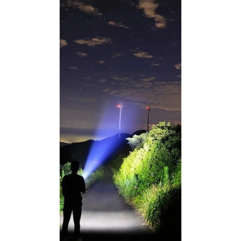 High-Brightness 4-Light Long-Range Handheld Rechargeable Flashlight